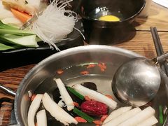 -呷哺呷哺 小火锅 (浦东新欧尚超市店)