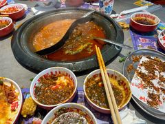 -生活如沸·顺德水牛奶火锅(大学路店)
