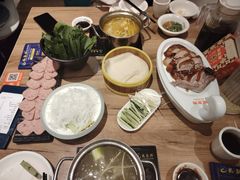 -龙聚德北京烤鸭(沙坪坝华宇A馆店)