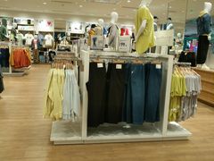 -优衣库(唐山爱琴海购物公园店)