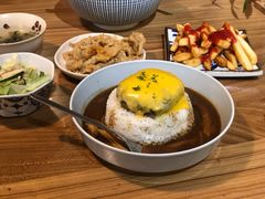 芝士牛肉汉堡咖喱饭-红小满休闲餐厅(十全街店)