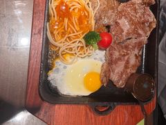 -豪享来牛排(人民店)