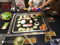 自助取餐区-三通阁石板烤肉