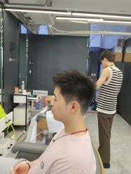 -藤野造型烫发染发