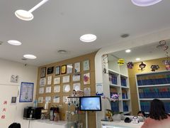 -岳辰齿科(浦东长泰店)