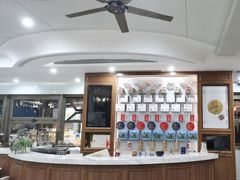 -鹏城人家海鲜酒家·23年老字号(较场尾店)