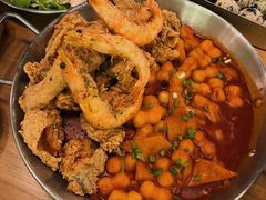 必点炸鸡翅配年糕-HOTISLAND海鸡岛·韩国料理(江南西店)