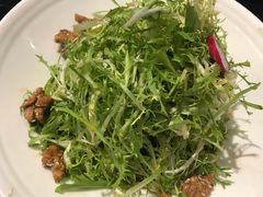 伴苦菊-碧丽宫大酒店(召稼楼店)