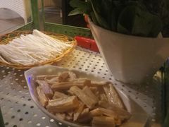 客家鲜支竹-润泽园海南椰子鸡·糟粕醋火锅(拱北店)