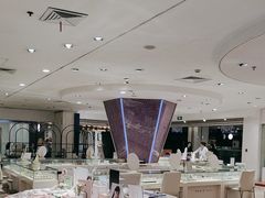 -巴黎三城(百联南方购物中心店)