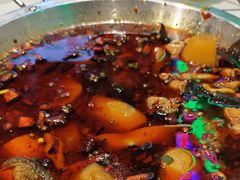 -晓彭肥肠鸡·泡椒鸡火锅(水木天地店)