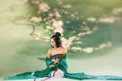 -盘子女人坊古装写真摄影(厦门总店)