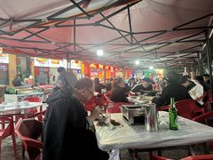 -金渝海鲜烧烤万州烤鱼店