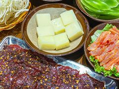 -黔有有贵州酸汤夺夺粉火锅(五味十字店)