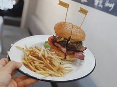 -HELLO 27 意面·沙拉·帕尼尼