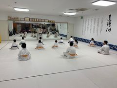 -极真空手道疾风道场(虹口凉城店)