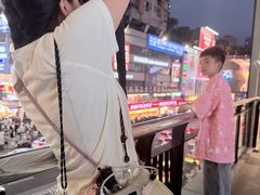 -观音桥步行街