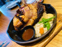 -LENBACH兰巴赫西餐啤酒坊(大连东港店)