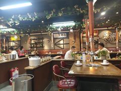 大堂-·缸桶屋·韩式牛肋条自助烤肉(西湖D11店)