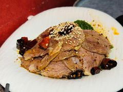 薄荷叶拌牛肉-多味居(剪子巷店)