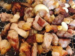 -肉甲韩国木炭烤肉(新壹街1店)