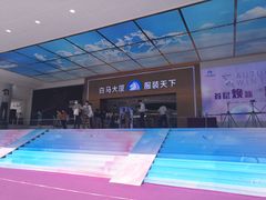 -广州白马服装市场