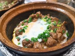 窝蛋牛肉煲仔饭-红星光发煲仔饭(大石街店)