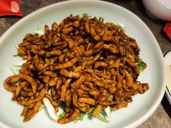 京酱肉丝-闫府私房菜·老字号(恒隆店)