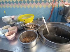 -榮泰米粉湯(Left Shop)