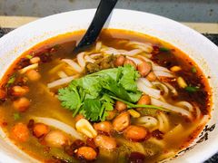 老坛子榨菜粉-黑白电视长沙小吃(美林M·LIVE天地东座店)