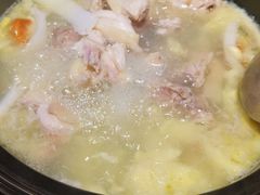 椰子汤-百年果林椰子鸡(中洲店)