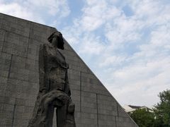 -侵华日军南京大屠杀遇难同胞纪念馆