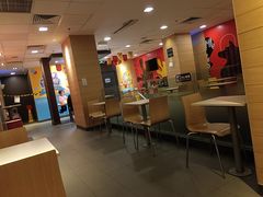 大堂-麦当劳(沙井京基百纳广场店)