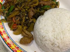 酸菜肥肠饭-新辉港式茶餐厅(北栅店)