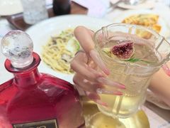 -秘密旅行Bonjour(黑金冠 江南西店)