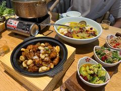 -荷花亭·湖北融合菜(十堰武商MALL店)