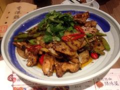 悦蓉干锅牛蛙-精悦蓉(正大乐城店)