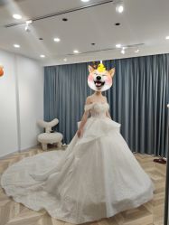 -予白婚纱礼服馆