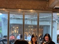 等位区-来回·咖啡(天河南店)