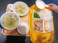 -熊吞·大碗丼烧肉饭(西市场嘉华店)