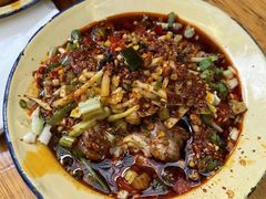 -拈签一笑黄牛肉辣卤串串