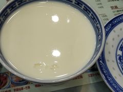 -赵记传承特色牛奶甜品(泉城广场店)