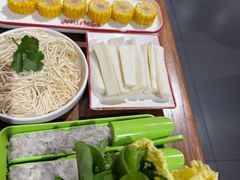-阿润打边炉·鲜切鸡煲(华漕店)