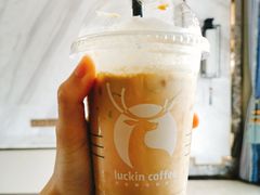 陨石拿铁-瑞幸咖啡(汇星商业中心店)