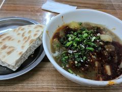 -老字号贾家肉丸糊辣汤(光明巷店)