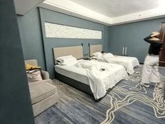 -顺德君豪酒店(佛山容桂渔人码头店)