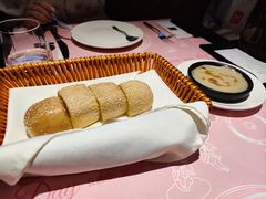 芝麻奶油餐前面包-西堤牛排(合肥之心城店)