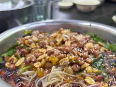 -周良天山牛杂城(天山路总店)