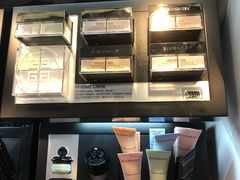 -DFS迪斐世(香港广东道店)