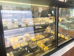 面包甜点陈列柜-梦菲思(果园道店)